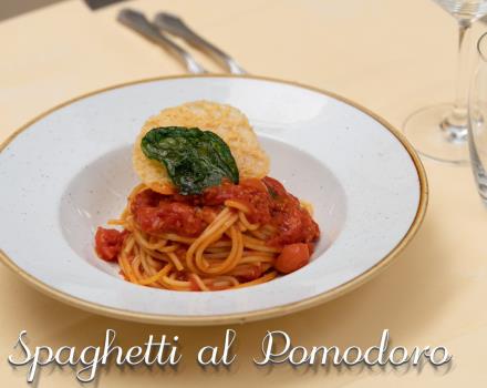 Spaghetti al pomodoro
